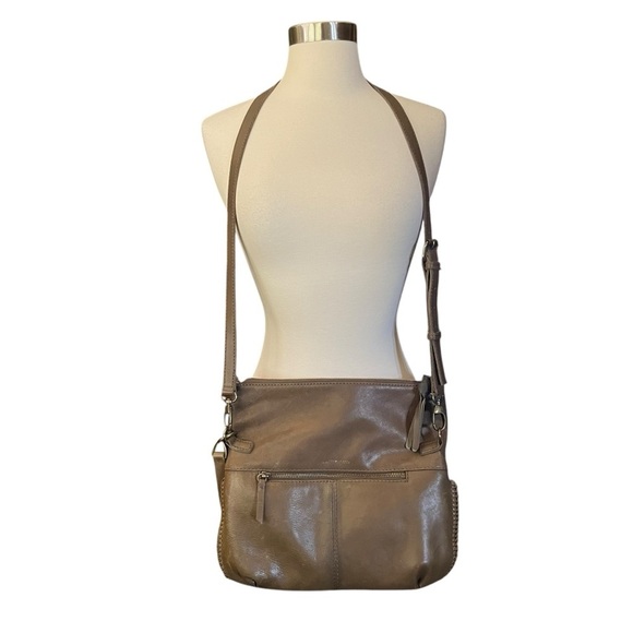 Lucky Brand Harper Taupe Leather Crossbody Messenger Clutch Shoulder Handbag Zip - Picture 8 of 10